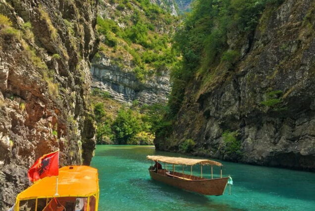 Shala River Tour: Departure 11:00 AM